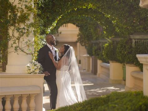 15 Las Vegas Wedding Venues That Set The Scene For Romance