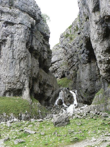 Hiking Up Malham Cove In The Yorkshire Dales Yorkshire Dales Places