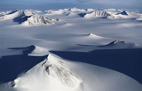 Nasa Flyover Reveals Arctic Ice In Retreat
