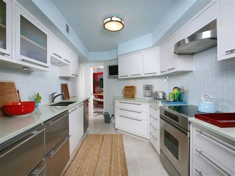 Below, we look at the biggest trends and new kitchen ideas in 2021. modern white condo - Google Search | Condo kitchen, Small ...