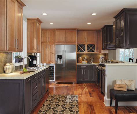 When i was researching these cabinets for our first kitchen renovation years ago, i couldn't find any detailed reviews for the diamond now to start, i'll give you a brief overview of the cabinets. Peyton Cabinet Door - Diamond at Lowes