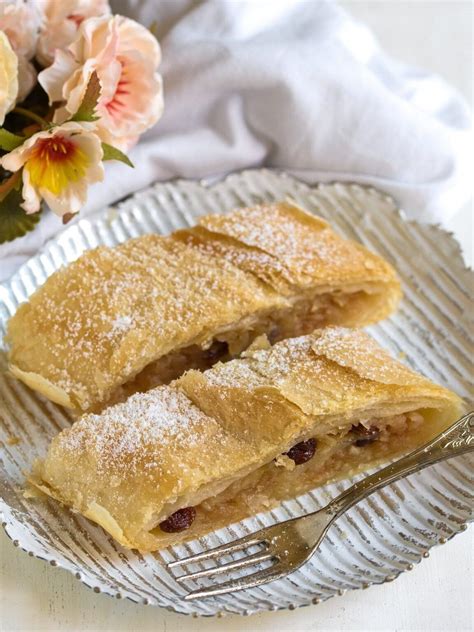 Easy Puff Pastry Apple Strudel Cook Like Czechs Recipe Easy Puff