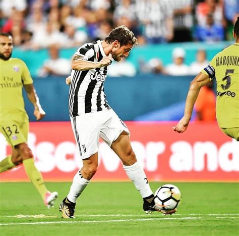 Pin By Maumena On Juve Juventus Sports