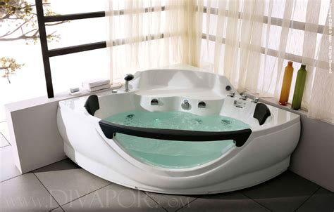 Blubleu presents a luxury whirlpool bathtub for two that is large, comfortable, trendy and includes every feature that would offer a unique spa experience while bathing. Whirlpool Bath - The Windermere