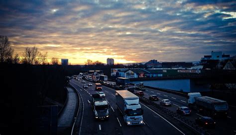 Wenn es um die energie der zukunft geht, fällt immer wieder das zauberwort. CO2-Emissionen in Deutschland rückläufig, trotz mehr CO2 ...