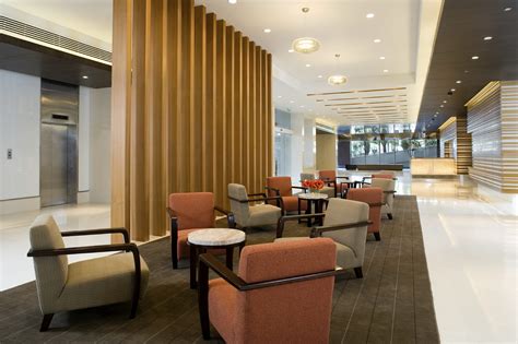 Apartment Lobby: 5 Ways to Make It Welcoming | Buildium