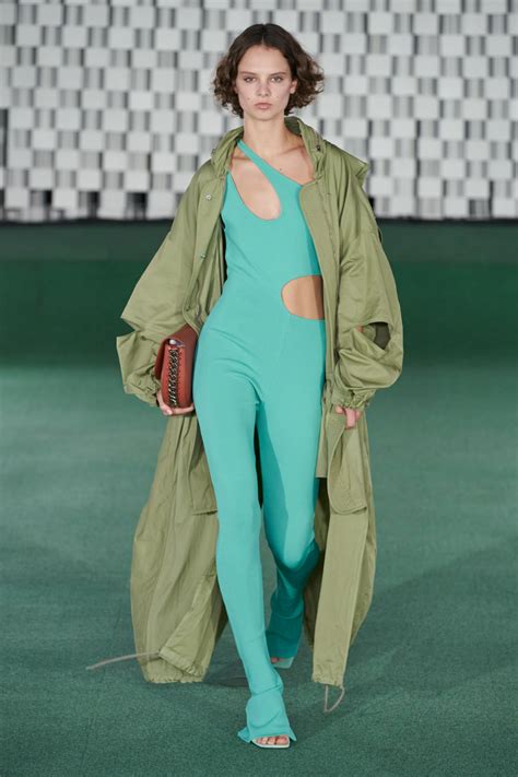 Runway Fashion Fashion News Womens Fashion Stella Mccartney Fashion