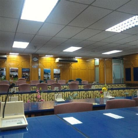 Pejabat Tanah Kuala Selangor  Pejabat daerah dan tanah hulu langat