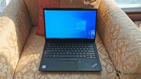 Lenovo Thinkpad X1 Carbon Gen 7 Review Light Powerful