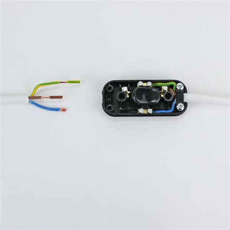 Not sure if you are on the right page? Wiring of an in line Table Lamp Switch