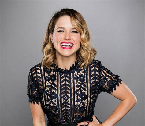 Sophia bush (born july 8, 1982) is an american television and movie actress.she has also directed.movies in which she appeared include john tucker must die.television programs in which she appeared include chicago hope, chicago pd and one tree hill. Sophia Bush - 2015 Summer TCA Tour Portrait Session for ...