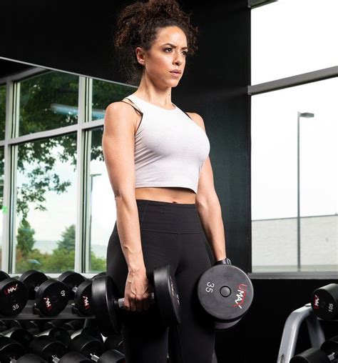 Save Your Back With Dumbbell Deadlifts Deadlift Cool Poses Dumbbell
