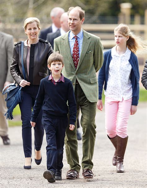 Prince edward, wife sophie countess of wessex and daughter lady louise windsor. Sophie Wessex says her daughter Louise didn't realise her grandmother was the Queen - Photo 4