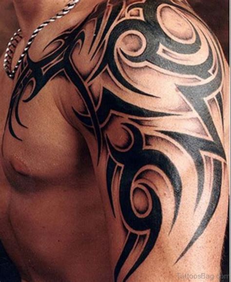 54 Wonderful Shoulder Tattoos For Men