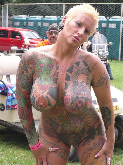 Curvaceous Tattooed My Xxx Hot Girl