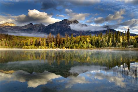 15 Of The Best Fall Activities In Jasper National Park To Do Canada