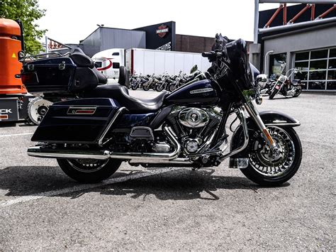 Так же общие дополнительные литеры в обозначении модели flhtk 1690 electra glide ultra limited 110th anniversary edition 2013. Pre-Owned 2013 Harley-Davidson Electra Glide Ultra Limited ...