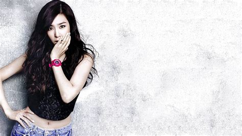 Hd Wallpaper Asian Snsd Girls Generation Musician Singer Tiffany Hwang Wallpaper Flare