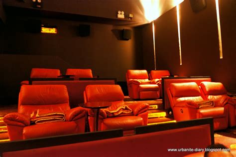 Description of golden screen cinemas. GSC Gold Class One Utama & Tower Heist Movie Review ...
