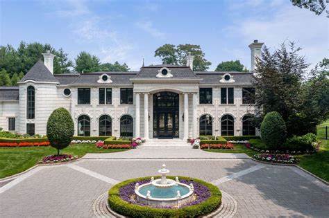 Timeless Opulence And Modern Luxury Unveiled A 11200 Sqft Mansion
