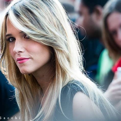 Francesca barra in tv a vieni da me su rai uno, ospite di caterina balivo, parla del figlio mai nato. L'Associazione Teseo ospita la giornalista Francesca Barra ...
