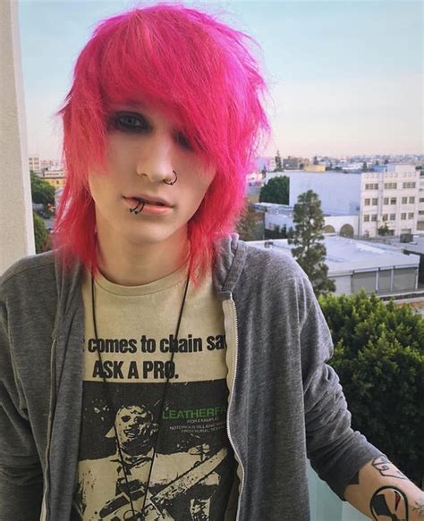 Pin By Sparky On Emo World Emo Hairstyles For Guys Hair Color Pink Hot Pink Hair