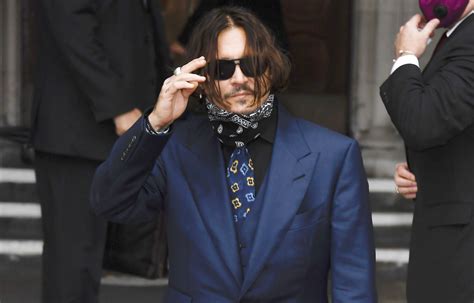 Johnny Depp Vence Processo De Difamação Contra Ex Mulher Marimba Selutu