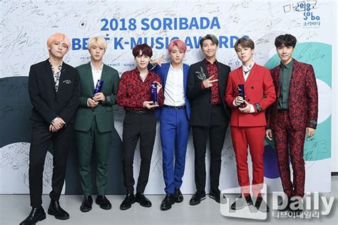Kpopn 咔滋 【看點滿滿的 tvn10 awards】. BTS At Soribada Awards 2018 | Jungkook Fanbase🍪 Amino