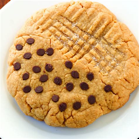 Giant Shortbread Cookie | Recipes | Kosher.com