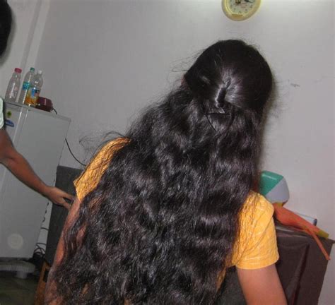 Jolutda2 has uploaded 1000 photos to flickr. Indian Long hair girls: Beautiful South Indian long hair ...