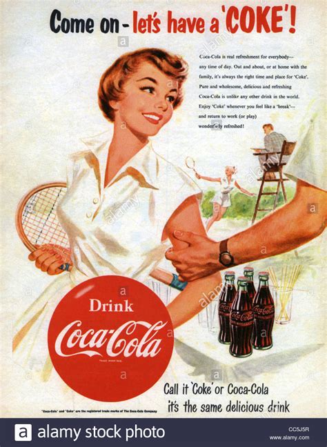 Coca cola produkte küchen helfer werbung praktisch ideen nostalgie vintage coca cola coca cola dekor puertas. COCA-COLA advert ca. 1960 Stockfoto, Bild: 41920643 - Alamy