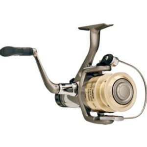 Daiwa Sweepfire Rear Drag Spinning Reel Freshwater Fishing