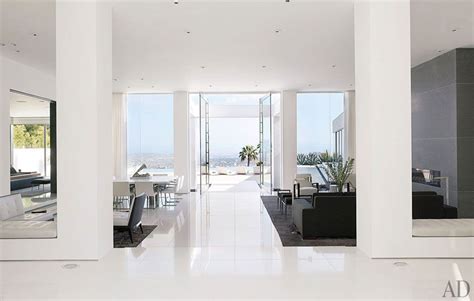 Look Inside A Minimalist Beverly Hills Home Beverly Hills Houses