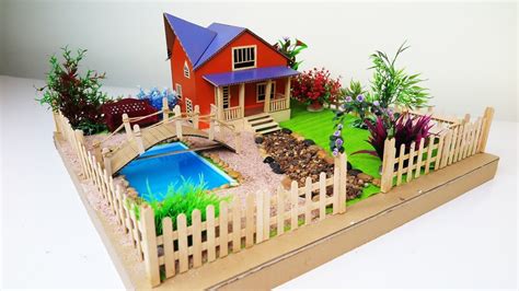 Find out how you can do the same for your garden fence here. Building A Beautiful Cardboard House ~ Sofa ~ Swimming ...