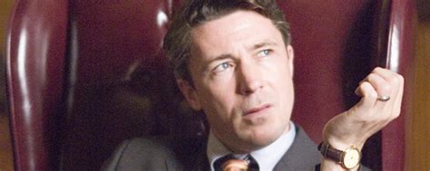 Free delivery on orders over £20. "Game of Thrones"-Star Aidan Gillen als Bösewicht in "Maze ...