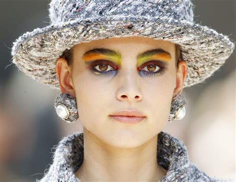 Get The Look Chanel Makeup Fall 2017 Couture Vogue Arabia