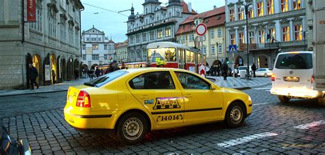 advice for taking taxis in prague prague taxi