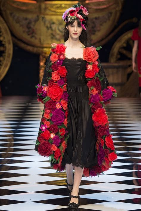 Dolce Gabbana Fall 2016 Ready To Wear Fashion Show Fashion Fashion
