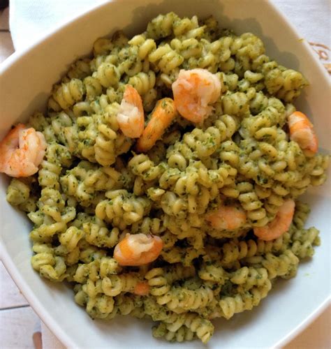 Profumo In Cucina Ricetta Pasta Con Pesto Di Zucchine E Gamberetti