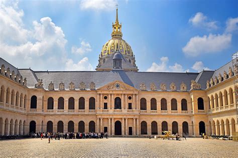 Court Of Honour At The Hotel Des Invalides In Paris France Fotografie