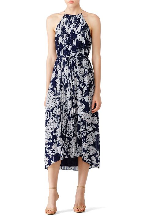 Now i think it's my go to solution for weddings or fancy parties, where i don't have (note: Blue Floral Print Midi Dress by Slate & Willow for $30 ...