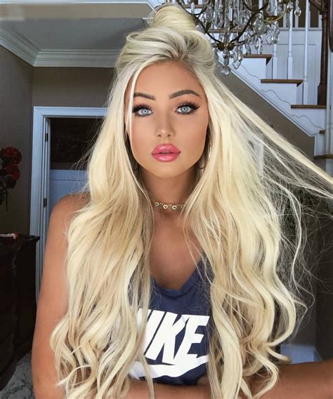 Katerina Rozmajzl Katerinarozmajzl Bleach Blonde Hair Long Blonde Hair Brown Blonde Hair