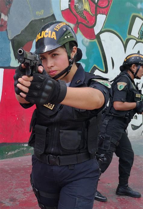 Hoy se conmemora el Día de la Mujer Policía PERU PERU
