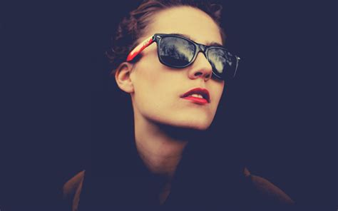 bakgrundsbilder ansikte kvinnor porträtt titta bort solglasögon brunett glasögon rött
