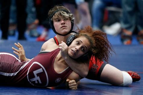 The Colis Favorite Tranny Wrestler Mack Beggs Booed After Winning State Chip Page 3 Sports