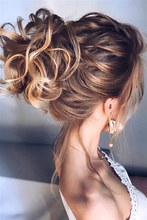 50 Awesome Curly Wedding Hairstyles 2019 Long Wedding Hair