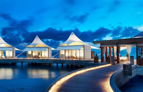 W Maldives Fesdu Island Maldives • Hotel Review By Travelplusstyle