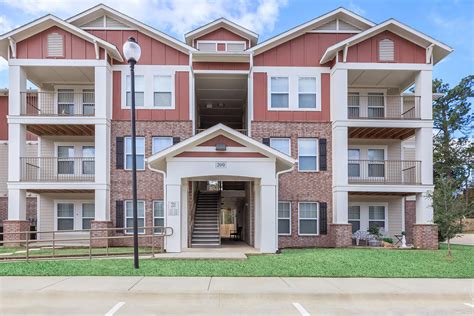 Apartments Near A&M-Texarkana | College Student Apartments