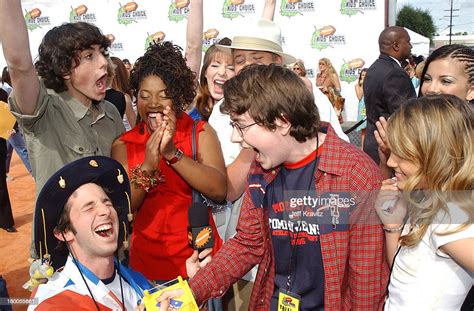 The Cast Of All That During Nickelodeons 16th Annual Kids Choice