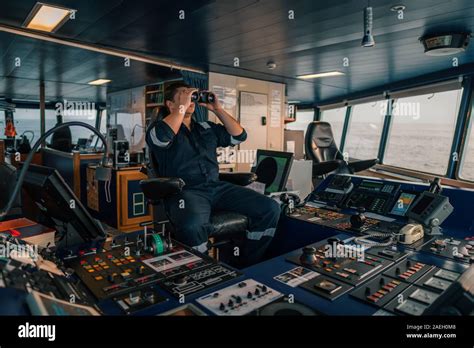 Ship Lookout Hi Res Stock Photography And Images Alamy